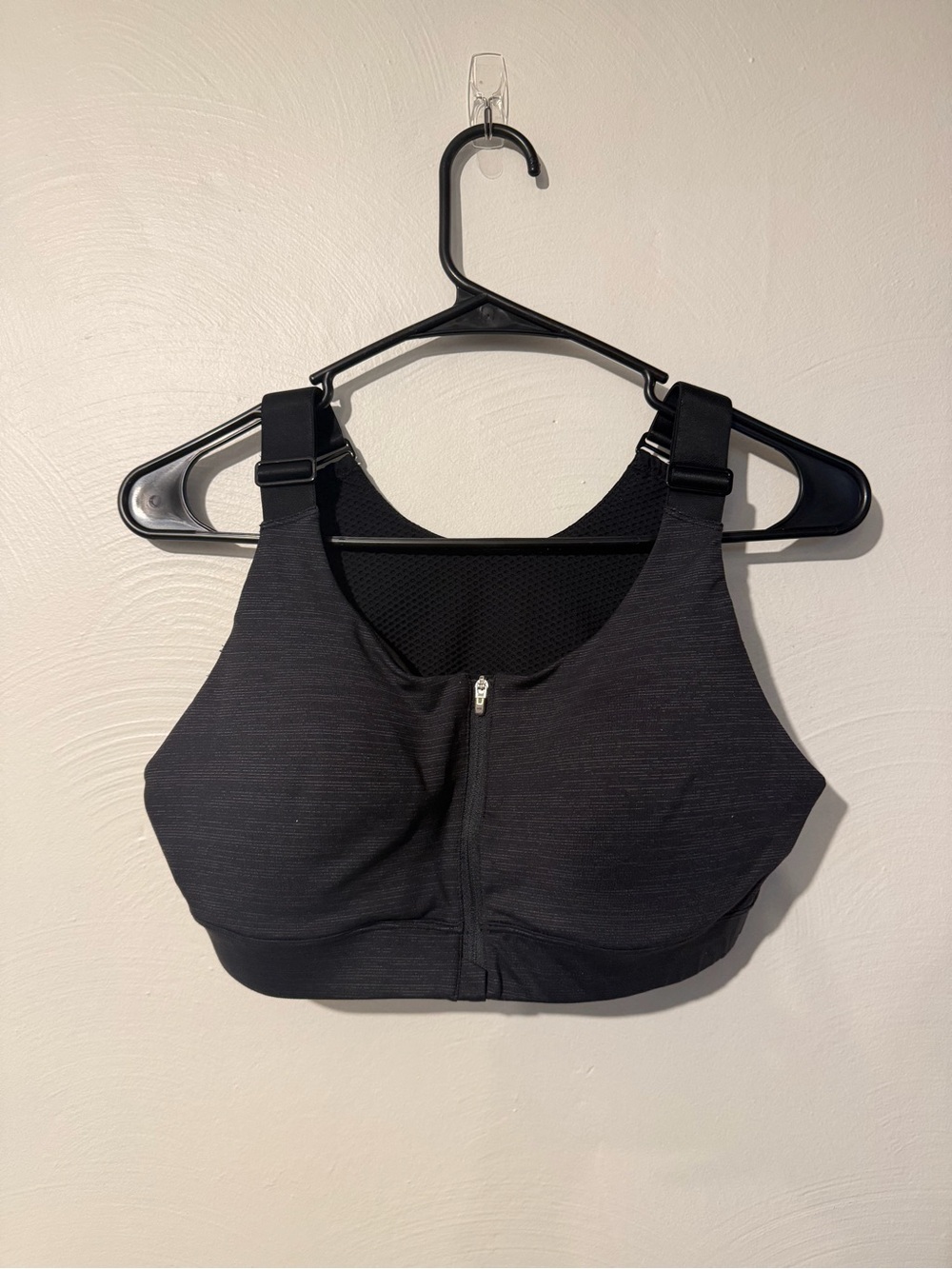 Outdoor Voices Black Front-Zip Sports Bra